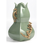 Ваза зеленого цвета из фарфора с бронзовыми ручками в виде драконов и рельефным цветочным декором Eden Garden porcelain and bronze варинант исполнения - 1 | Loft Concept в Саратове