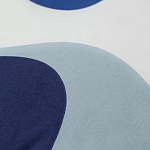 Подушка декоративная хлопковая синего цвета с абстрактным принтом Elysian Flow Azure варинант исполнения - 3 | Loft Concept в Саратове