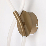 Бра с белым плафоном в форме восьмерки и круглым основанием Luke Lampco Tracer Lamp варинант исполнения - 4 | Loft Concept в Саратове