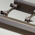 Светильник для картин с призматическим плафоном и двойными регулируемыми шарнирами Elstead Lighting варинант исполнения - 43 | Loft Concept в Саратове