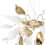 Люстра подвесная с белыми матовыми и золотыми глянцевыми листьями Wintery flovers варинант исполнения - 3 | Loft Concept в Саратове