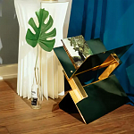 Дизайнерский журнальный стол фигурный золотого цвета Ufuri варинант исполнения - 3 | Loft Concept в Саратове