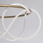 Люстра подвесная круглая золотого цвета с белыми изогнутыми световыми линиями Luke Lampco Tracer Lamp варинант исполнения - 6 | Loft Concept в Саратове