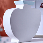 Ваза плоская белая с абстрактными черными линиями в форме лиц Faces of Imagination варинант исполнения - 7 | Loft Concept в Саратове