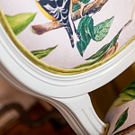 Стул светло-серый из натурального бука с изображением птиц и цветов Blooming Red Birds варинант исполнения - 4 | Loft Concept в Саратове