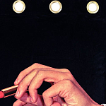 Штора Seletti Lipstick Black варинант исполнения - 1 | Loft Concept в Саратове