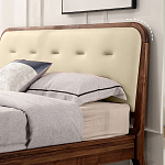 Кровать двуспальная с каркасом из дерева и мягким изголовьем Moon Walnut Bed варинант исполнения - 2 | Loft Concept в Саратове