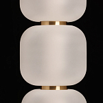 Подвесной светильник с 3-мя округлыми матовыми плафонами из белого стекла Golden Swirl варинант исполнения - 6 | Loft Concept в Саратове