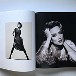 Подарочный Фотоальбом Two Million Miles by Andrew Macpherson варинант исполнения - 6 | Loft Concept в Саратове