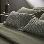 Чехол на подушку мятного цвета с бахромой и объемным узором Ethnic mix варинант исполнения - 6 | Loft Concept в Саратове