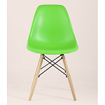 Пластиковый стул на ножках из массива бука Eames Light Green варинант исполнения - 4 | Loft Concept в Саратове