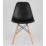 Пластиковый стул на ножках из массива бука Eames Black варинант исполнения - 4 | Loft Concept в Саратове