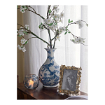 Ваза с мотивами цветущего сада с попугаями Blue Vase Inspired by Nature варинант исполнения - 7 | Loft Concept в Саратове