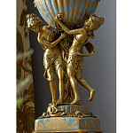 Ваза голубого цвета из фарфора с золотым растительным орнаментом и бронзовыми фигурками женщин Eden Garden porcelain and bronze варинант исполнения - 6 | Loft Concept в Саратове