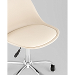 Офисный стул на металлическом основании EGGERY Beige пластик варинант исполнения - 2 | Loft Concept в Саратове