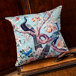 Подушка декоративная с изображением птиц в саду Chinoiserie Garden Two Peacocks Cushion варинант исполнения - 2 | Loft Concept в Саратове