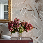 Обои ручная роспись Wild Grasses Special Colourway on Pale Grey dyed silk варинант исполнения - 2 | Loft Concept в Саратове