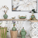 Кувшин зеленого цвета из фарфора с бронзовой крышкой и изогнутой ручкой Eden Garden porcelain and bronze варинант исполнения - 3 | Loft Concept в Саратове