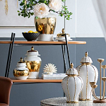 Ваза с золотыми полосами на белом фоне Chinoiserie Ceramics варинант исполнения - 4 | Loft Concept в Саратове