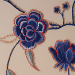 Обои с вышивкой ручной работы Flora Catherine colourway on Liso Pearl wool sateen варинант исполнения - 5 | Loft Concept в Саратове