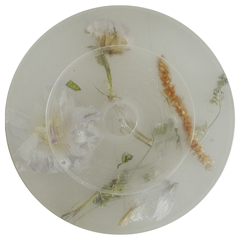 Круглая подставка под благовония из эпоксидной смолы с цветами белая Epoxy Resin Flowers Incense Stand White Белый Круглая подставка под благовония из эпоксидной смолы с цветами белая Epoxy Resin Flowers Incense Stand White Белый в Саратове | Loft Concept