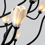 Люстра подвесная черного цвета с ветвями и белыми фарфоровыми цветами Floralis варинант исполнения - 13 | Loft Concept в Саратове