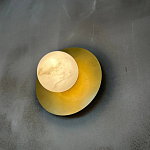 Бра круглое с плафоном из натурального камня на латунном основании Cryptocrystalline Stone варинант исполнения - 5 | Loft Concept в Саратове