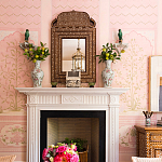 Обои ручная роспись Jharokha Arches Original colourway on pink painted Xuan paper варинант исполнения - 4 | Loft Concept в Саратове