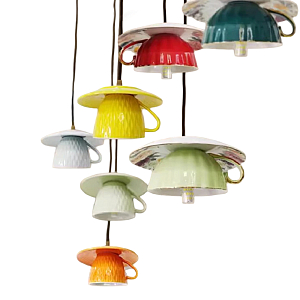 Подвесные светильники в виде разноцветных чашек Flower Reversal