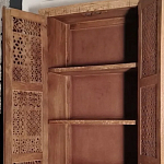 Этнический шкаф с орнаментом резьба из дерева Indian Antique Furniture варинант исполнения - 2 | Loft Concept в Саратове