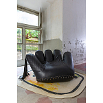 Дизайнерское кожаное кресло в форме руки Poltronova Joe Whip Armchair варинант исполнения - 6 | Loft Concept в Саратове