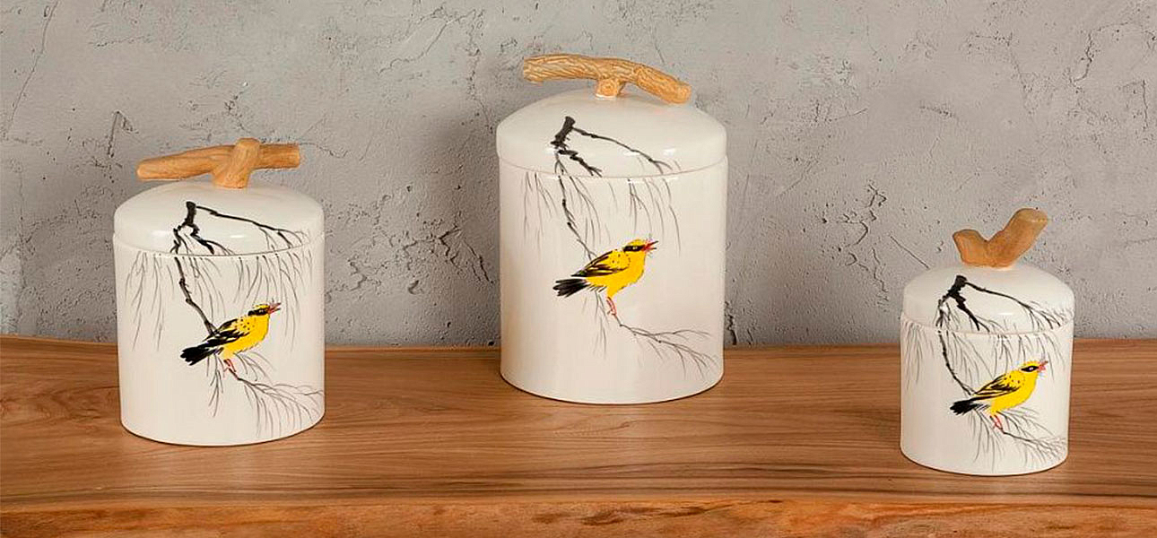 Ваза маленькая с крышкой керамическая птица на ветке Ornament Ваза маленькая с крышкой керамическая птица на ветке Ornament - Loft-Concept в Саратове