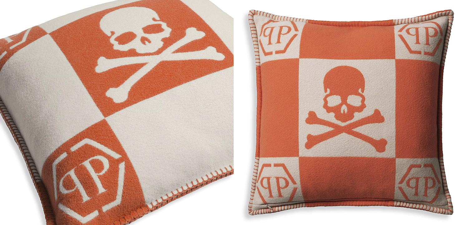 Подушка Philipp Plein Cushion Cashmere Skull 45 x 45 Orange Подушка Philipp Plein Cushion Cashmere Skull 45 x 45 Orange - Loft-Concept в Саратове