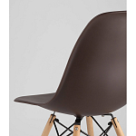 Пластиковый стул на ножках из массива бука Eames Brown варинант исполнения - 3 | Loft Concept в Саратове